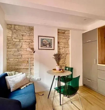 Bella Apartament *