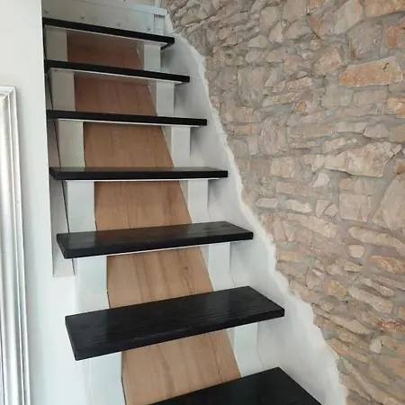 Apartament Bella *